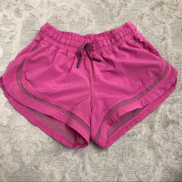 LULULEMON Make a Move Shorts Pink Paradise Size 4 - Picture 5 of 10